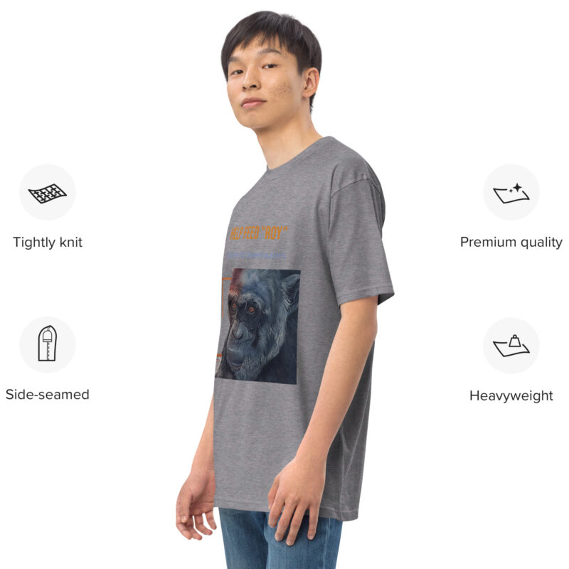 Men’s premium heavyweight tee, black, "Roy"chimp from Ol Pejeta - Image 10